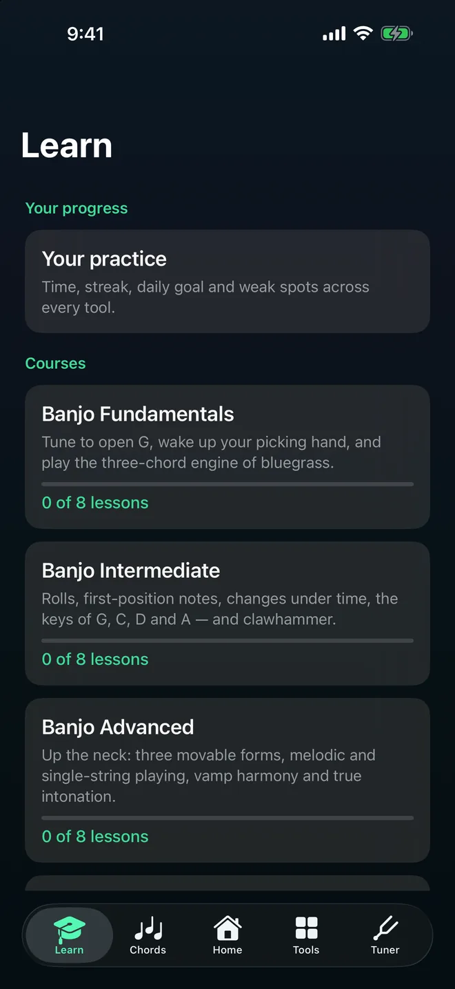 Banjo screenshot: the Learn tab listing the Banjo Fundamentals, Intermediate and Advanced courses